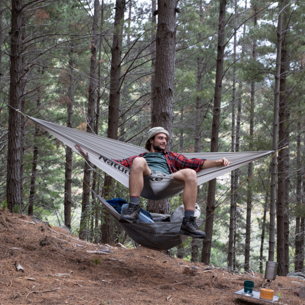 Naturehike Serie-ASUKA Hamaca portátil  para 1 persona, 30 nailon transpirable, peso de rodamiento 265 kg, ultraligero, columpio para campamento, 150 cm, 275g