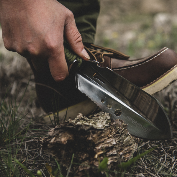 Naturehike Pala portátil de mano multifuncional de acero inoxidable para acampar, herramienta de supervivencia para exteriores, pequeña, multifuncional