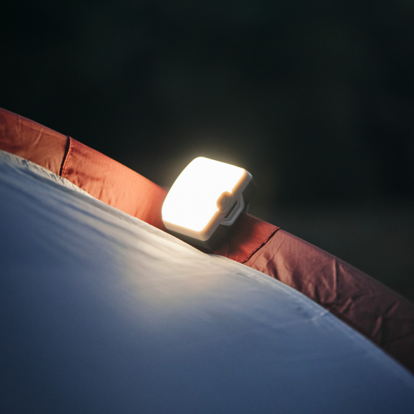 Naturehike Serie-Fangtai Lámpara magnética ultraligera para acampada, minireflector multifunción de viaje, luz roja de advertencia de seguridad impermeable para exteriores