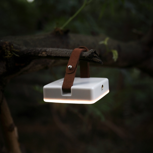 Naturehike Serie-Fangyue Luz LED y estación energía con múltiple funciona para acampar al aire libre, lámpara ultraligera para tienda de campaña, senderismo, luz nocturna con soporte