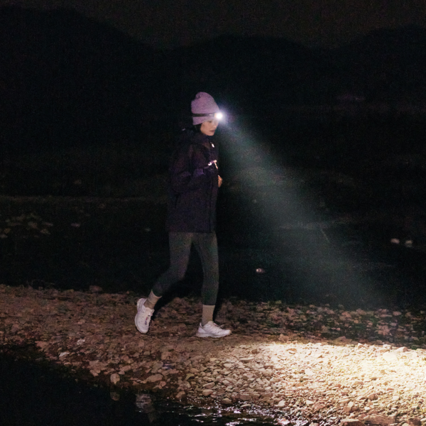 Naturehike Serie-Xingyu Faro de cabeza delantero ultraligero para acampada, linterna de 5 modos, luz roja de emergencia SOS, portátil, resistente al agua IP65