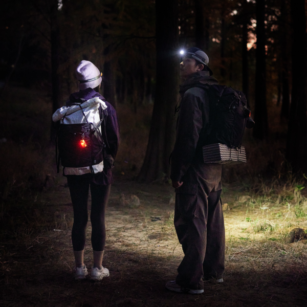 Naturehike Serie-Xingyu Faro de cabeza delantero ultraligero para acampada, linterna de 5 modos, luz roja de emergencia SOS, portátil, resistente al agua IP65