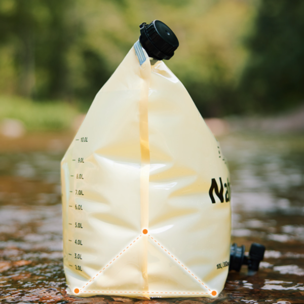 Naturehike Serie-Lingwo bolsa de agua para exteriores, contenedor de agua portátil de gran capacidad con asa de grifo, plegable, para Camping, senderismo y emergencia, 10L
