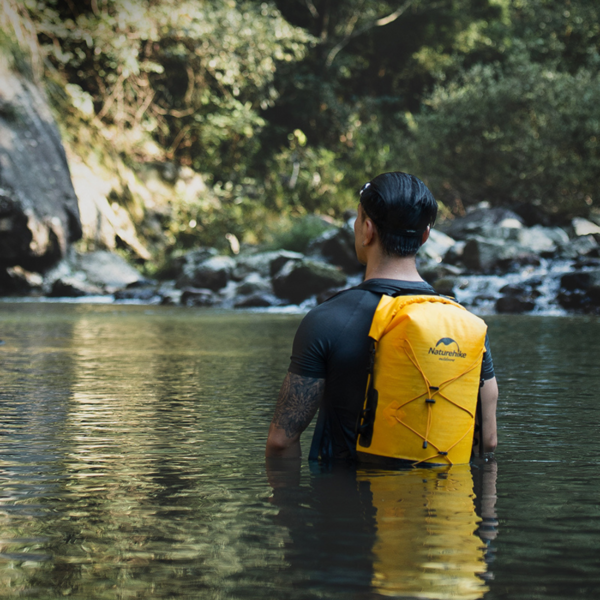 Naturehike Serie-TB03 TPU mochila impermeable con separación en seco y húmedo, mochila impermeable para hombres y mujeres, mochila para la montaña, bolsa de viaje deportiva para natación, al aire libre, hiking