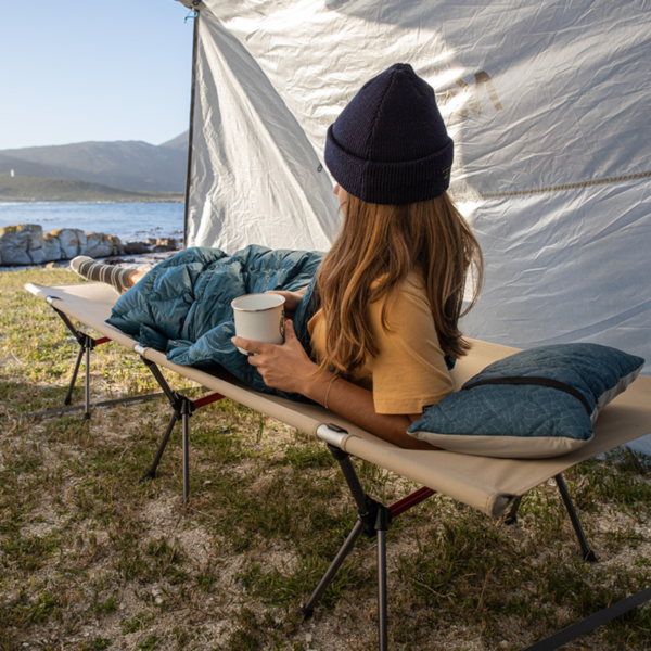 Naturehike Serie-XJ04 Cama plegable plegable portátil de aleación de aluminio para acampar, tienda de campaña, ultraligera, plegable, cómoda, de alta resistencia, para interiores/ exteriores